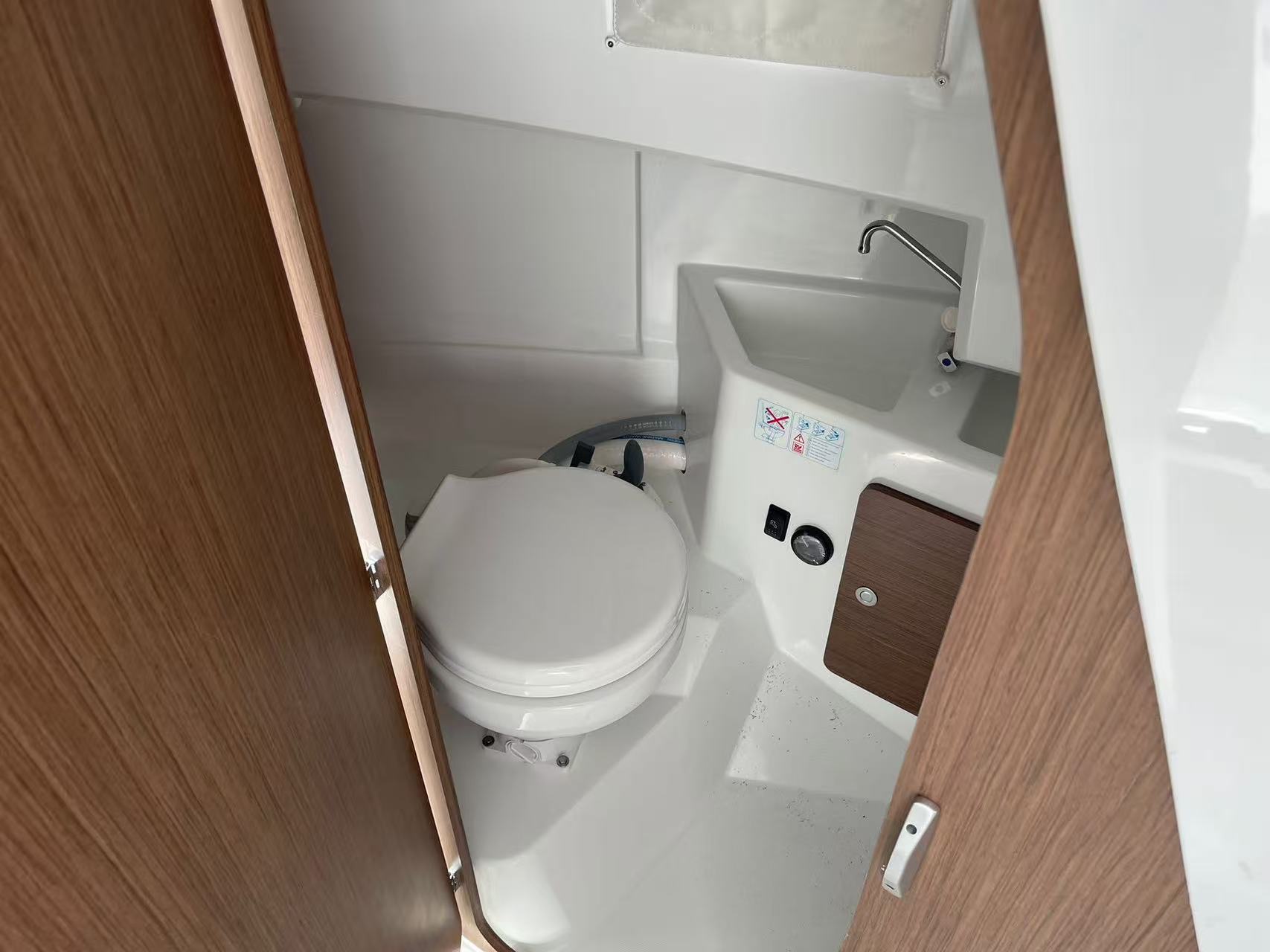 f2e795ac50ed1953b9bd4e094be9783c