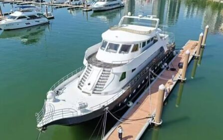 2008 113ft Domestically Produced Luxury Superyacht