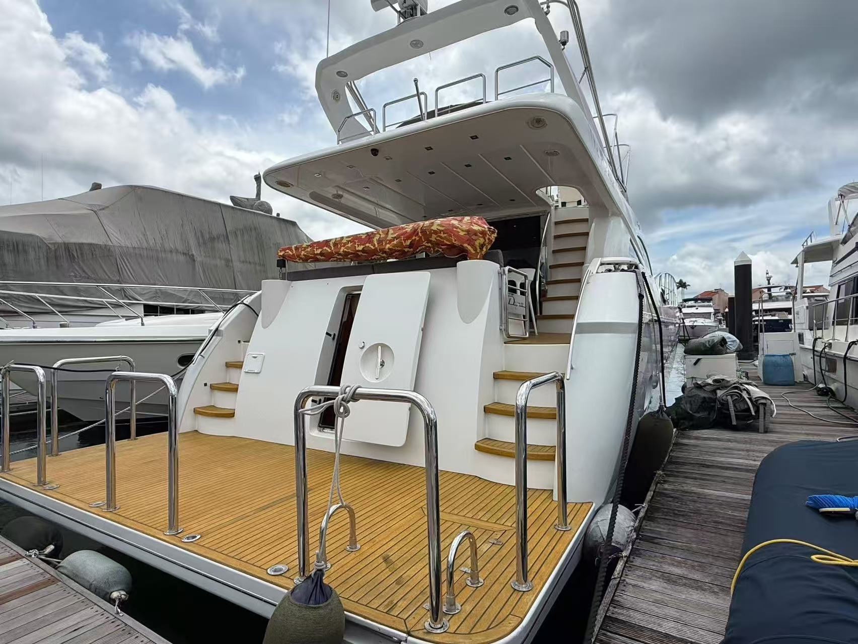 d75e3e31107cc302d061e0efbff8993b