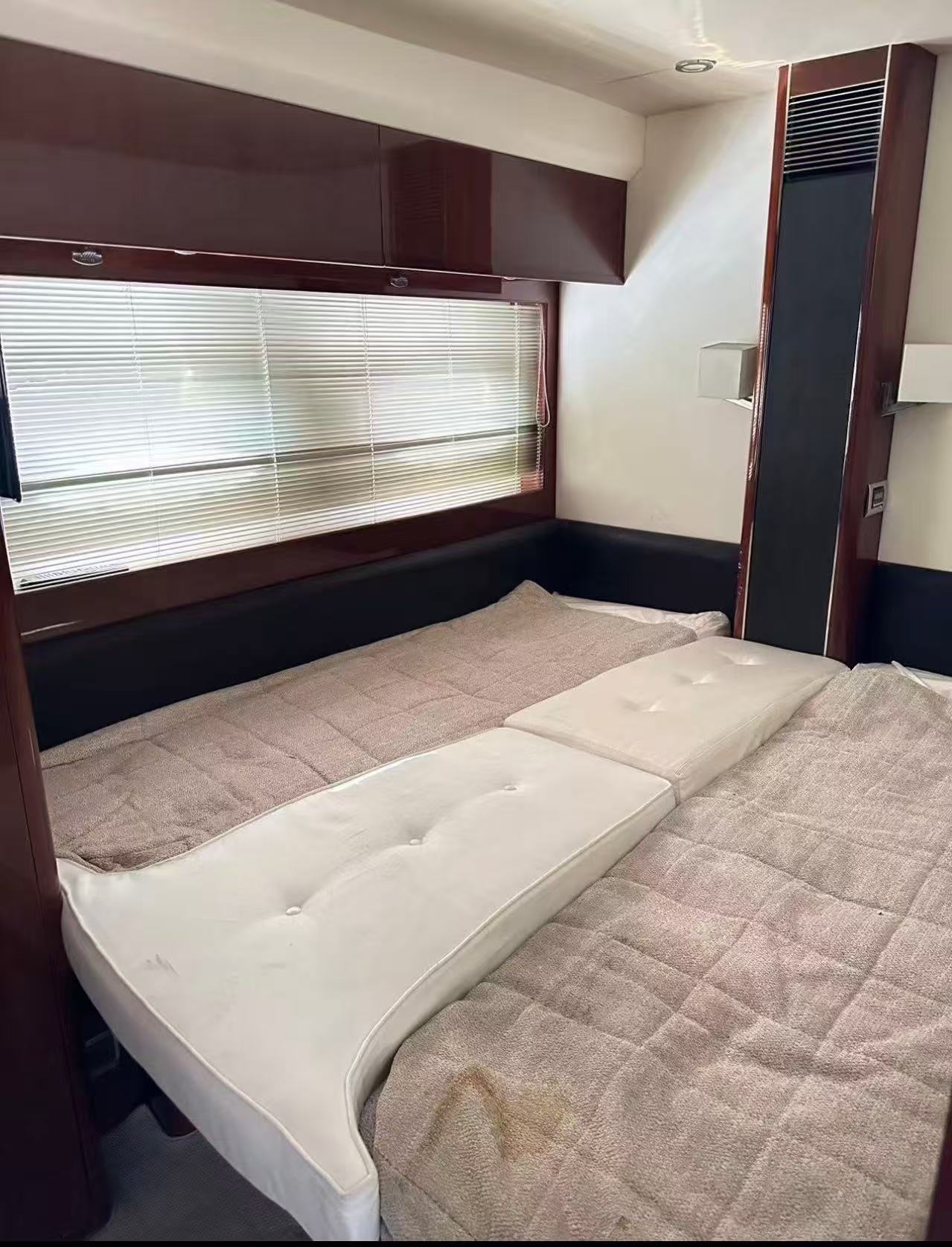 dc3a3329226986a1759bf119fd944305