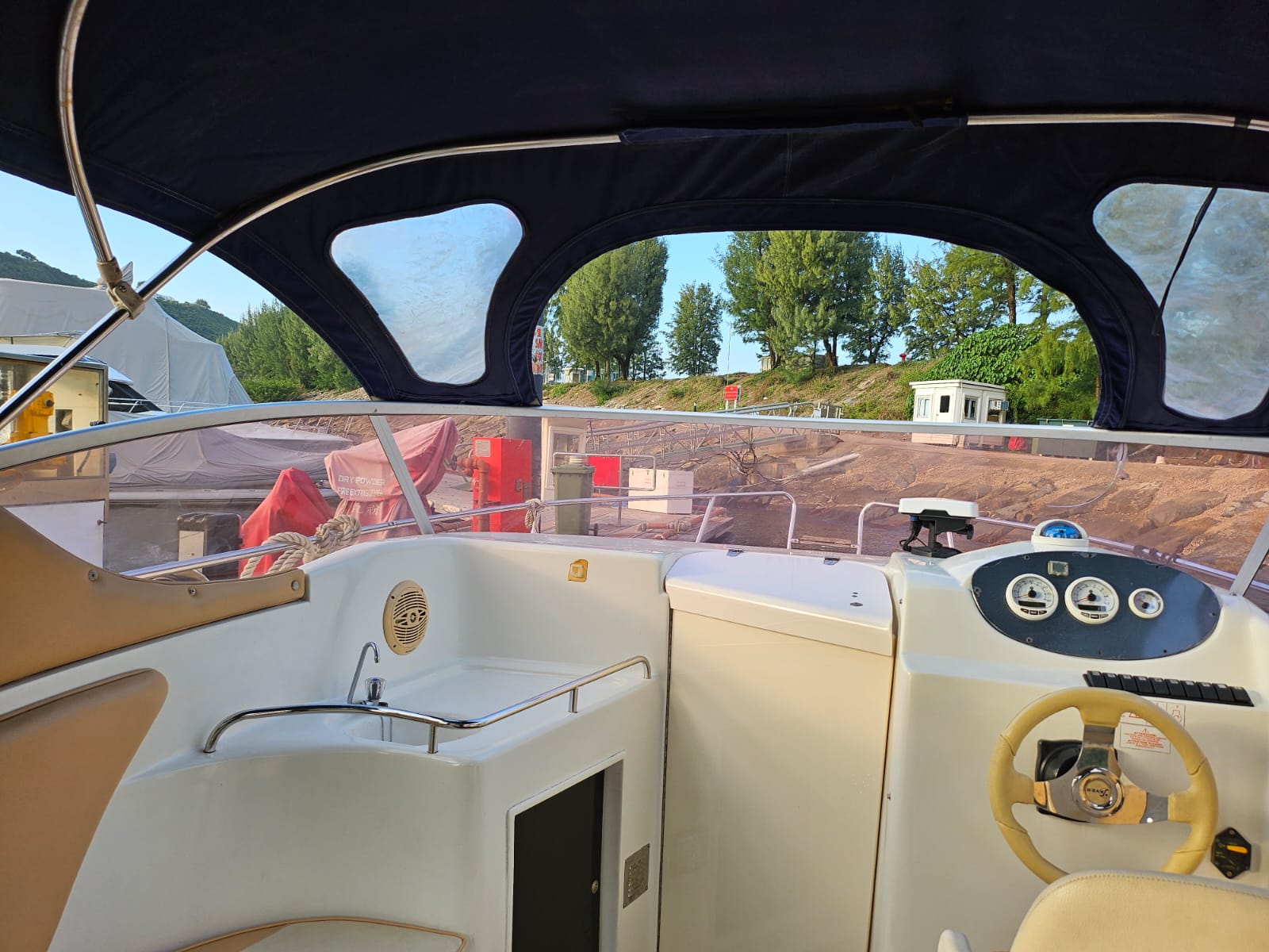 15c17765ff509eeb2fbc6948cfc48cf3