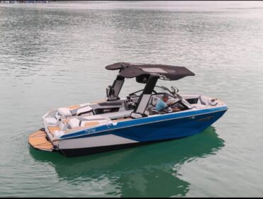 2002 Super Air Nautique G23
